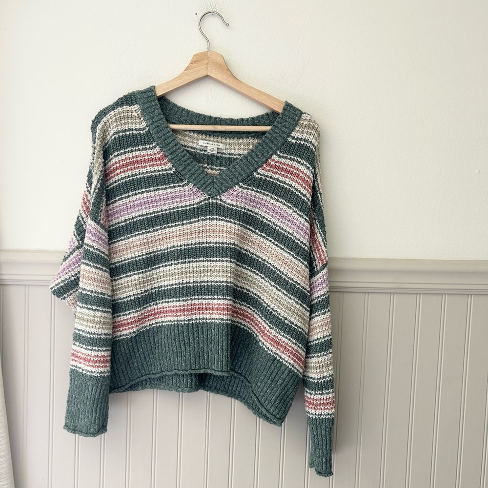 American Eagle Outfitters Striped Multicolor V-Neck Knit Sweater Size Large